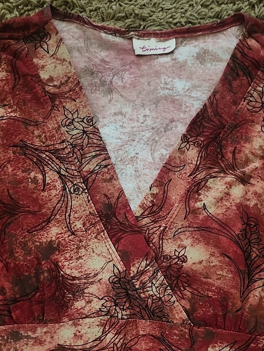 Women’s Y2K Red Surplice Neck Bell Sleeve Blouse - Elegant Printed Top - Picture 4 of 8